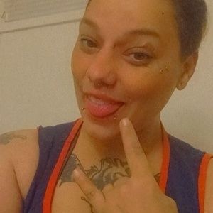 Meet your Posher, Alixx